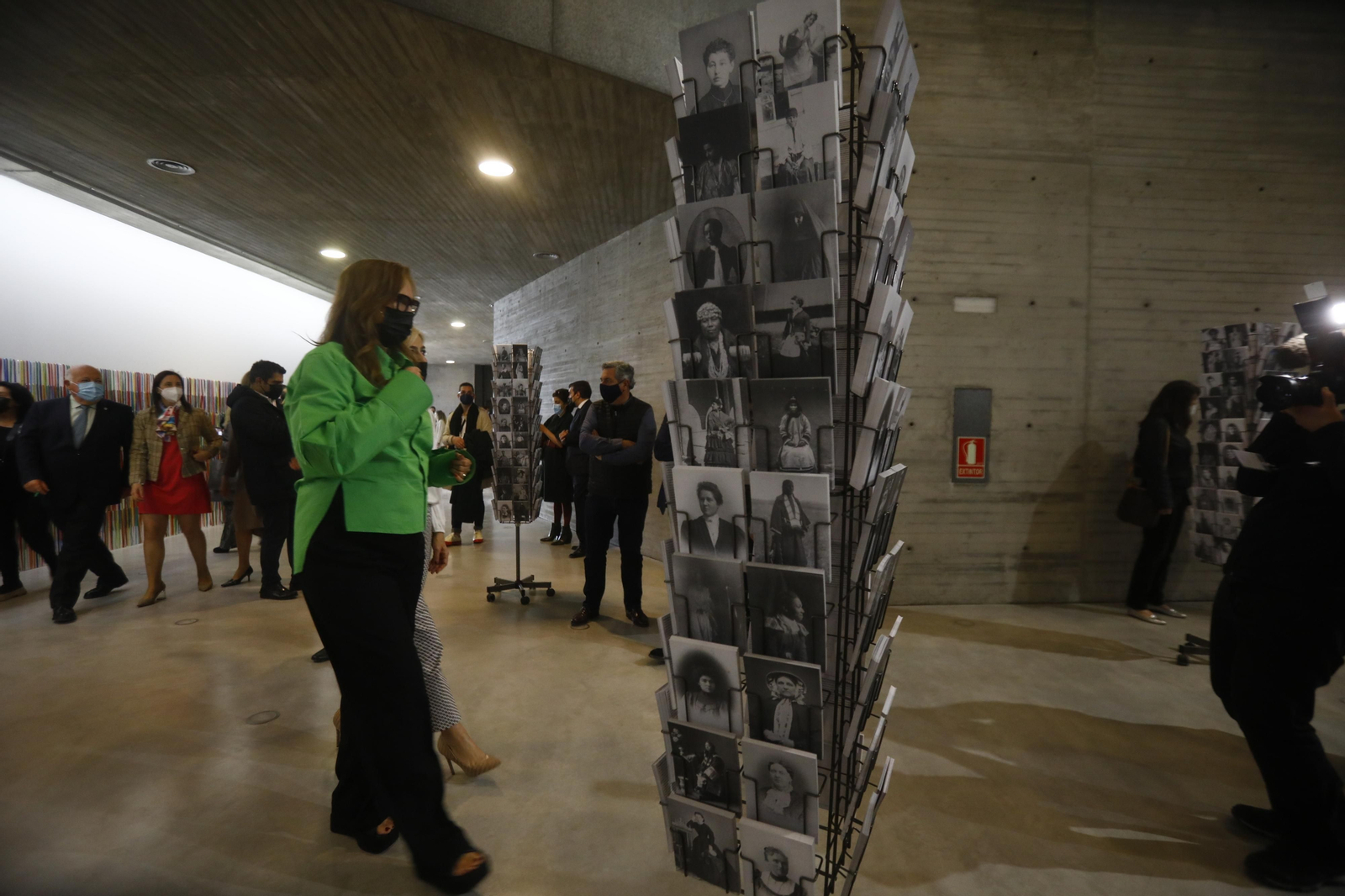 La inauguración de la exposición 'Futuros Abundantes' de Thyssen-Bornemisza en Córdoba, en imágenes