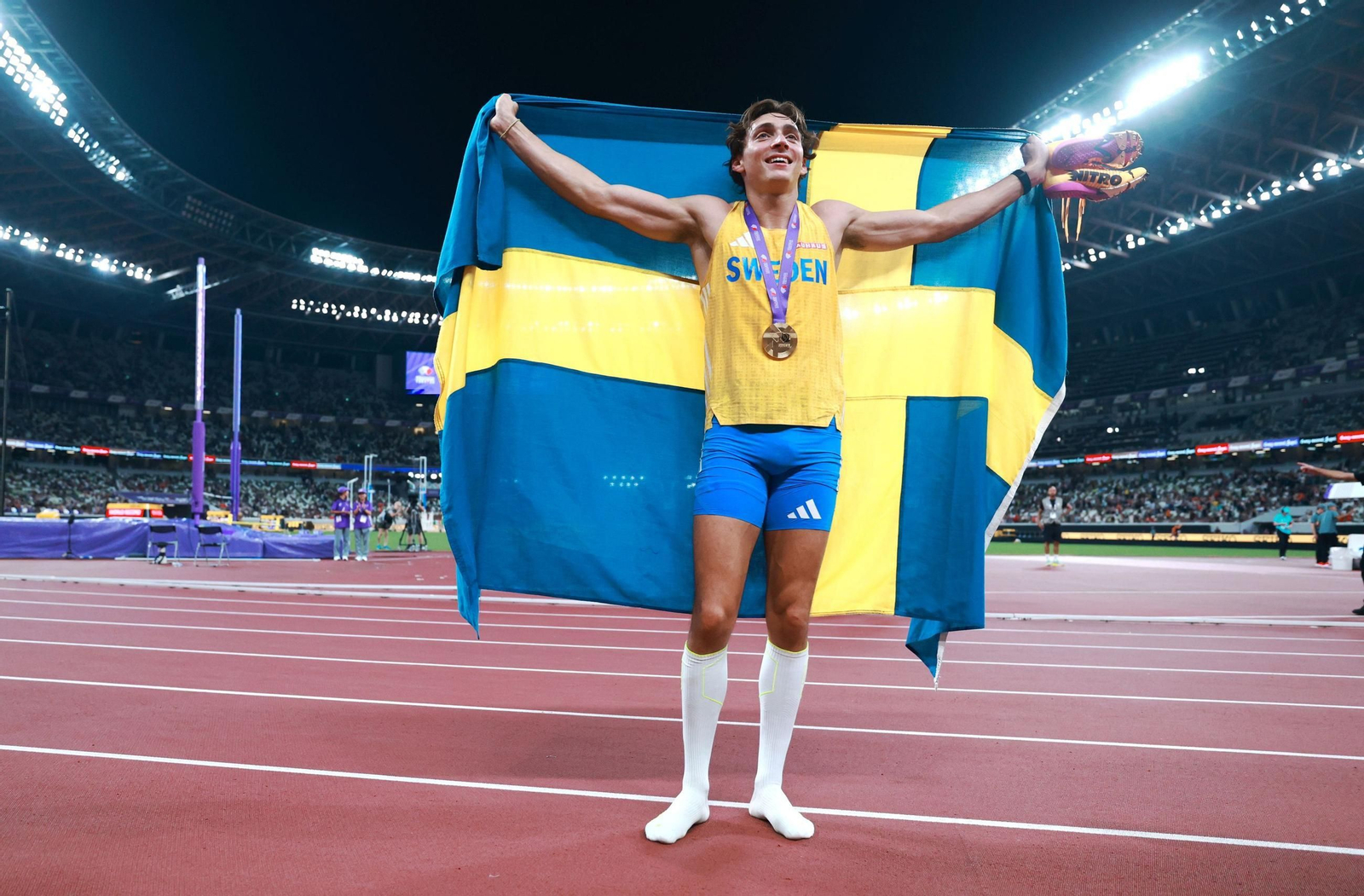 Las fotos del récord mundial de Duplantis y del resto de la jornada