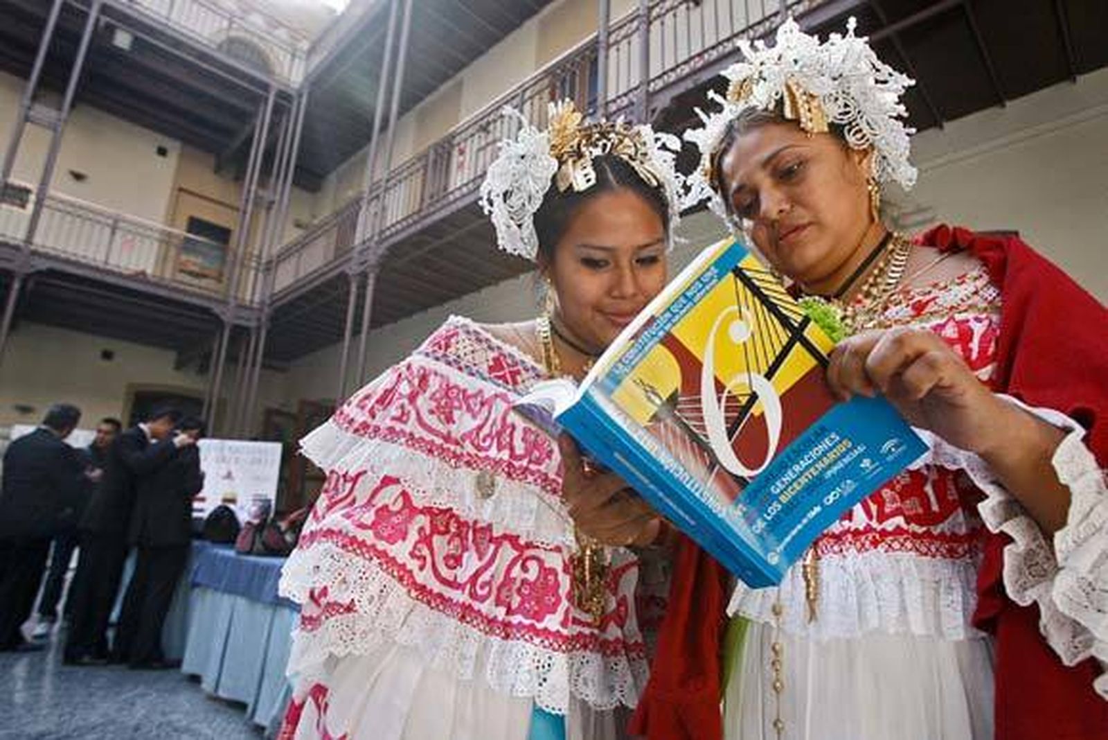 Los estudiantes latinoamericanos explican la influencia de La Pepa