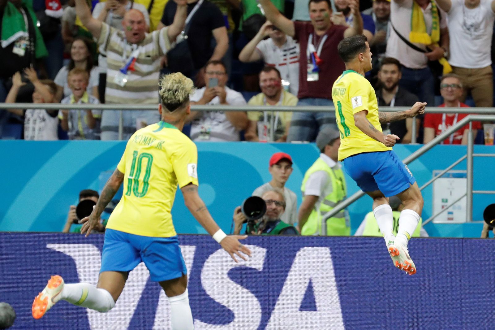 Las imágenes del Brasil-Suiza