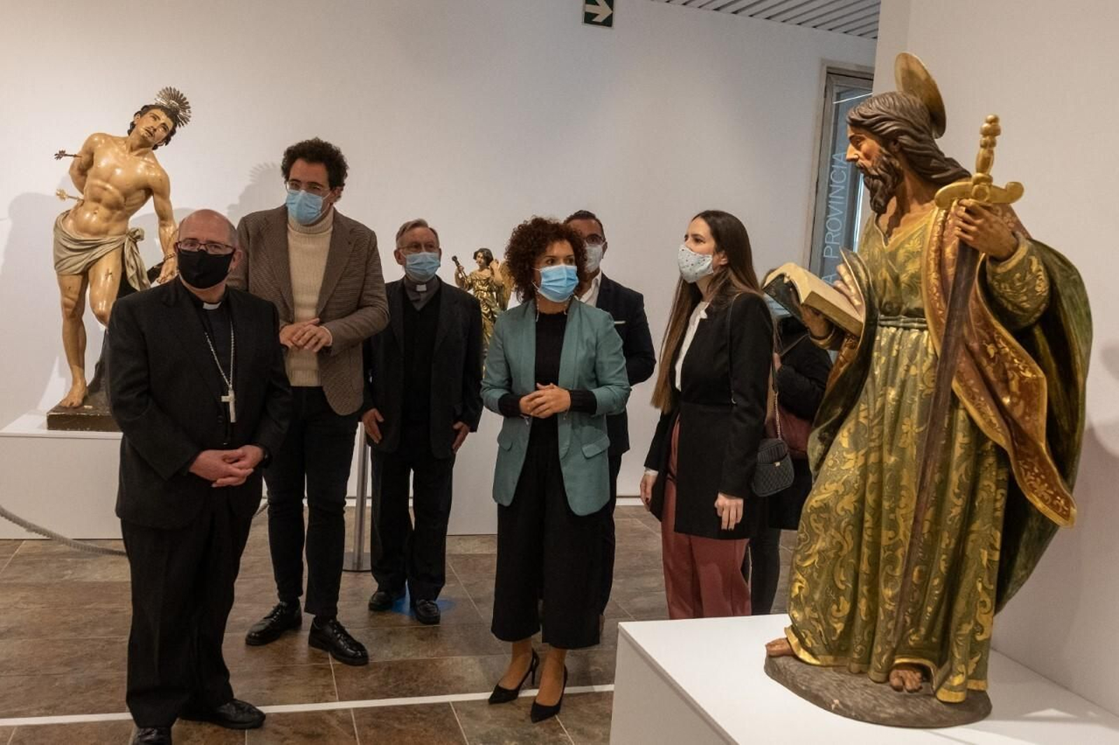 Un momento de la visita realizada por Santiago Gómez, acompañado por María Eugenia Limón.