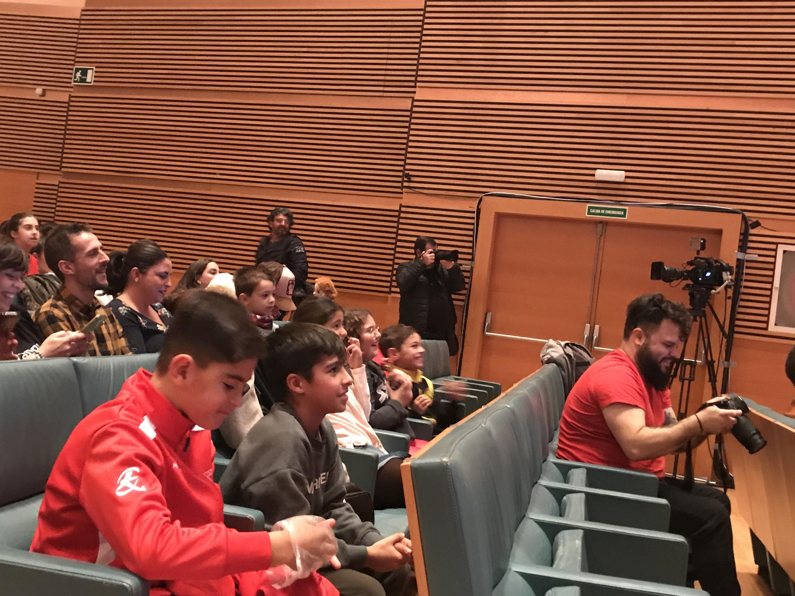 Imágenes del sorteo del orden de actuación del COAC 2020.