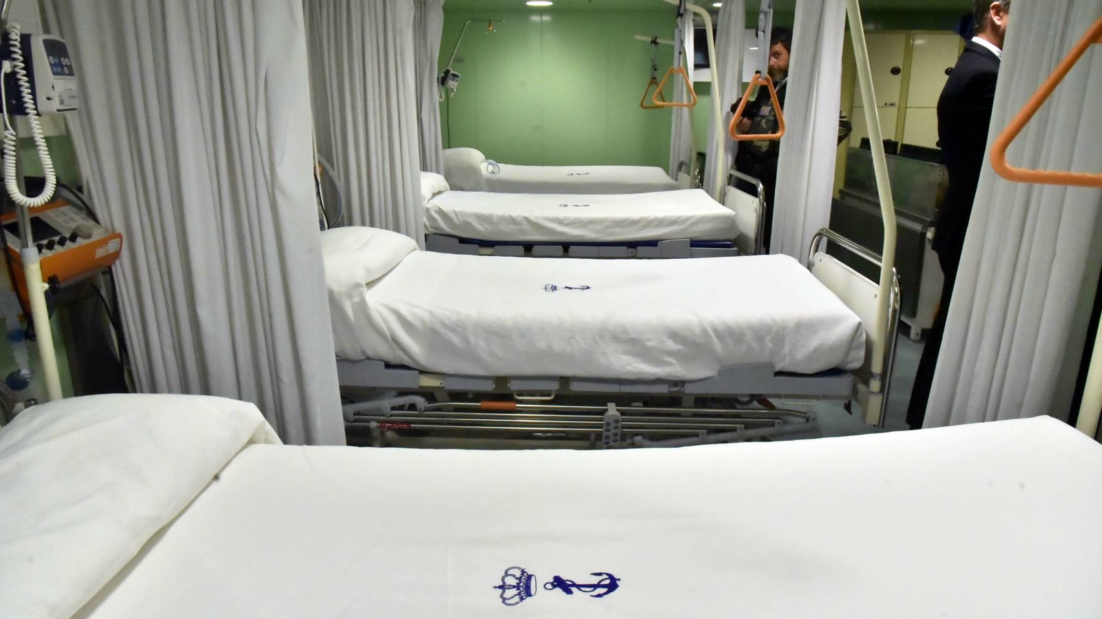 Portaviones Juan Carlos I en Algeciras