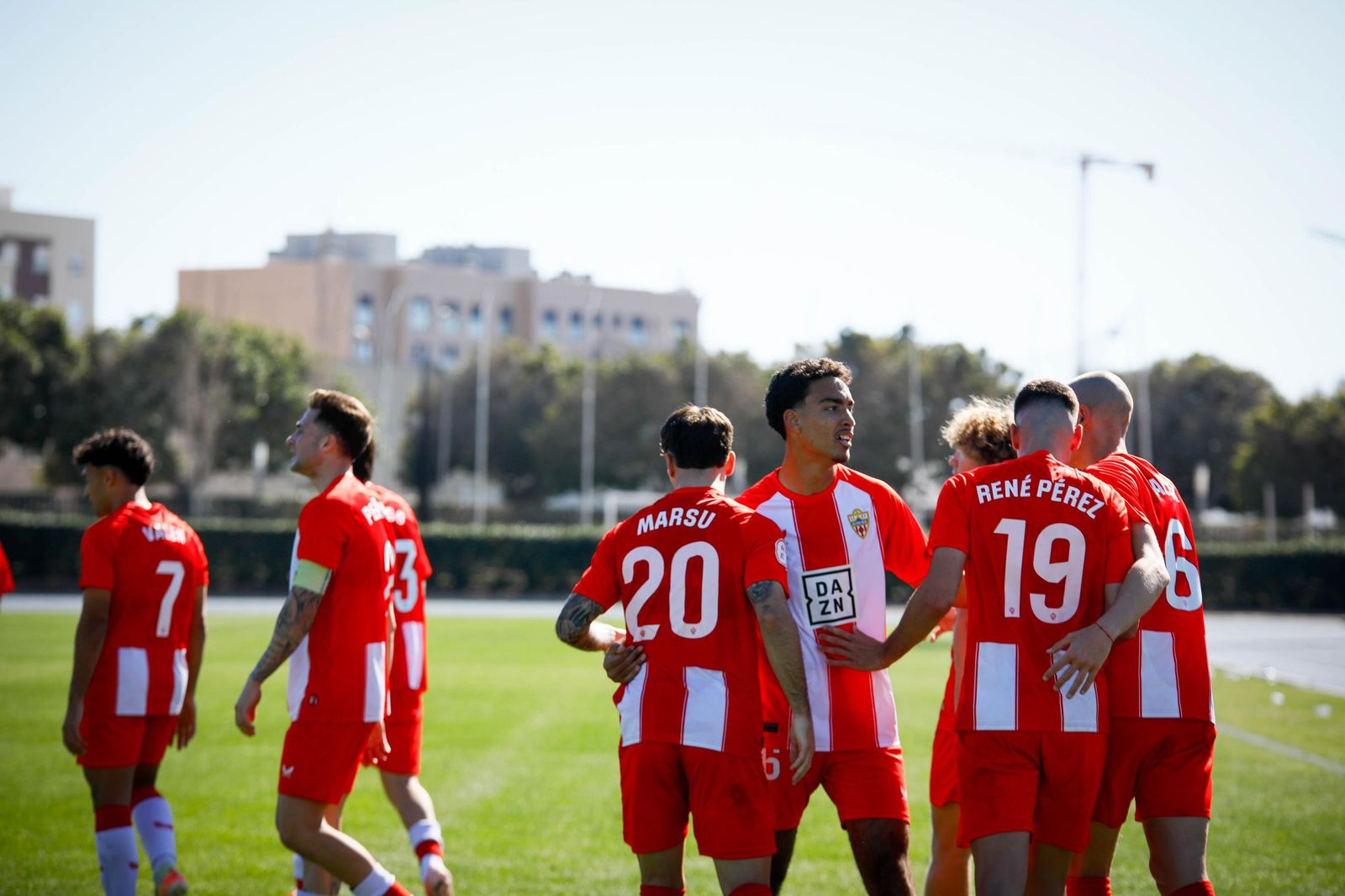 Los rojiblancos celebran un gol durante un encuentro disputado esta presente temporada en el Anexo.