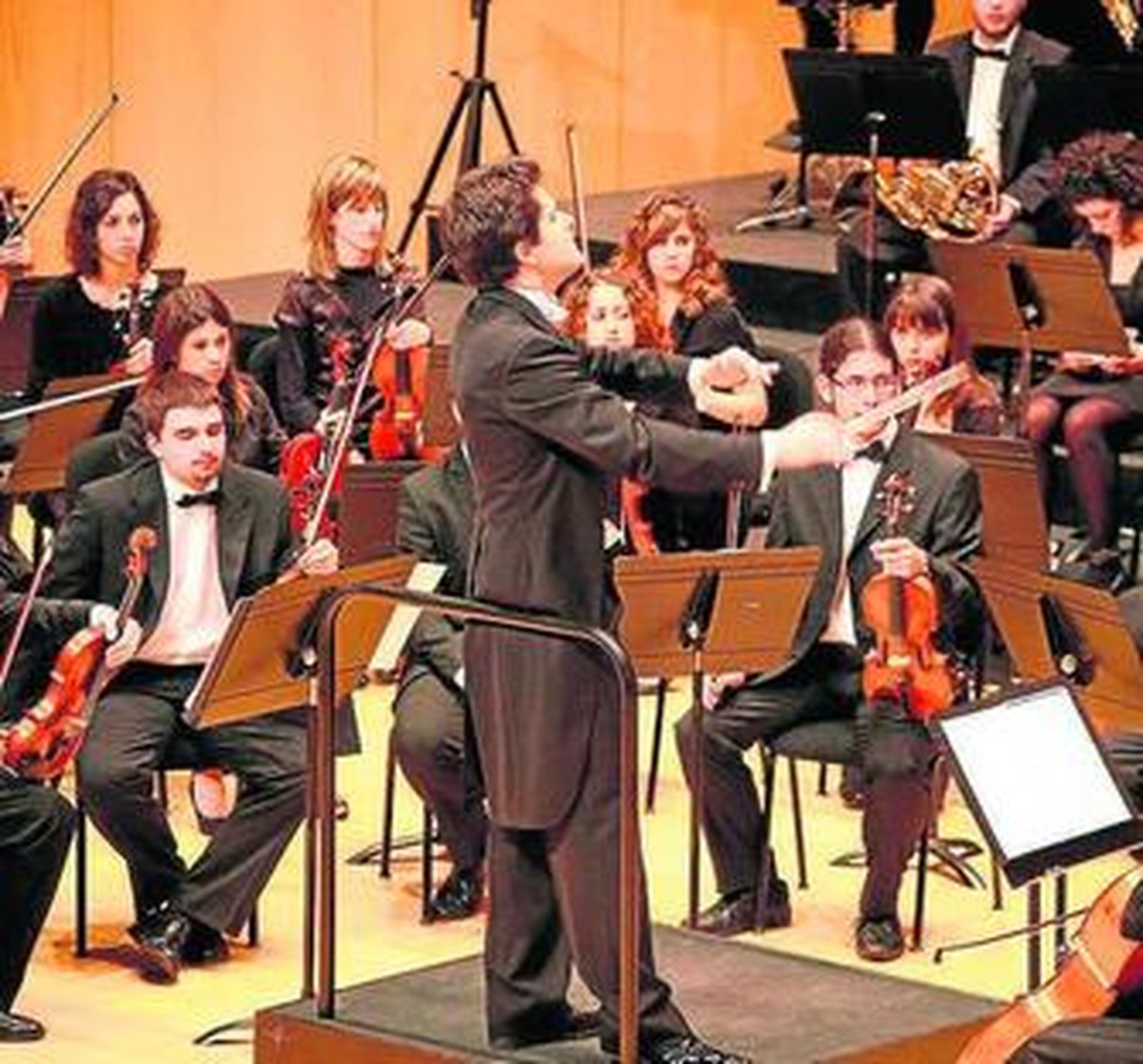 La Joven Orquesta Sinfónica de Castellón en Roquetas.
