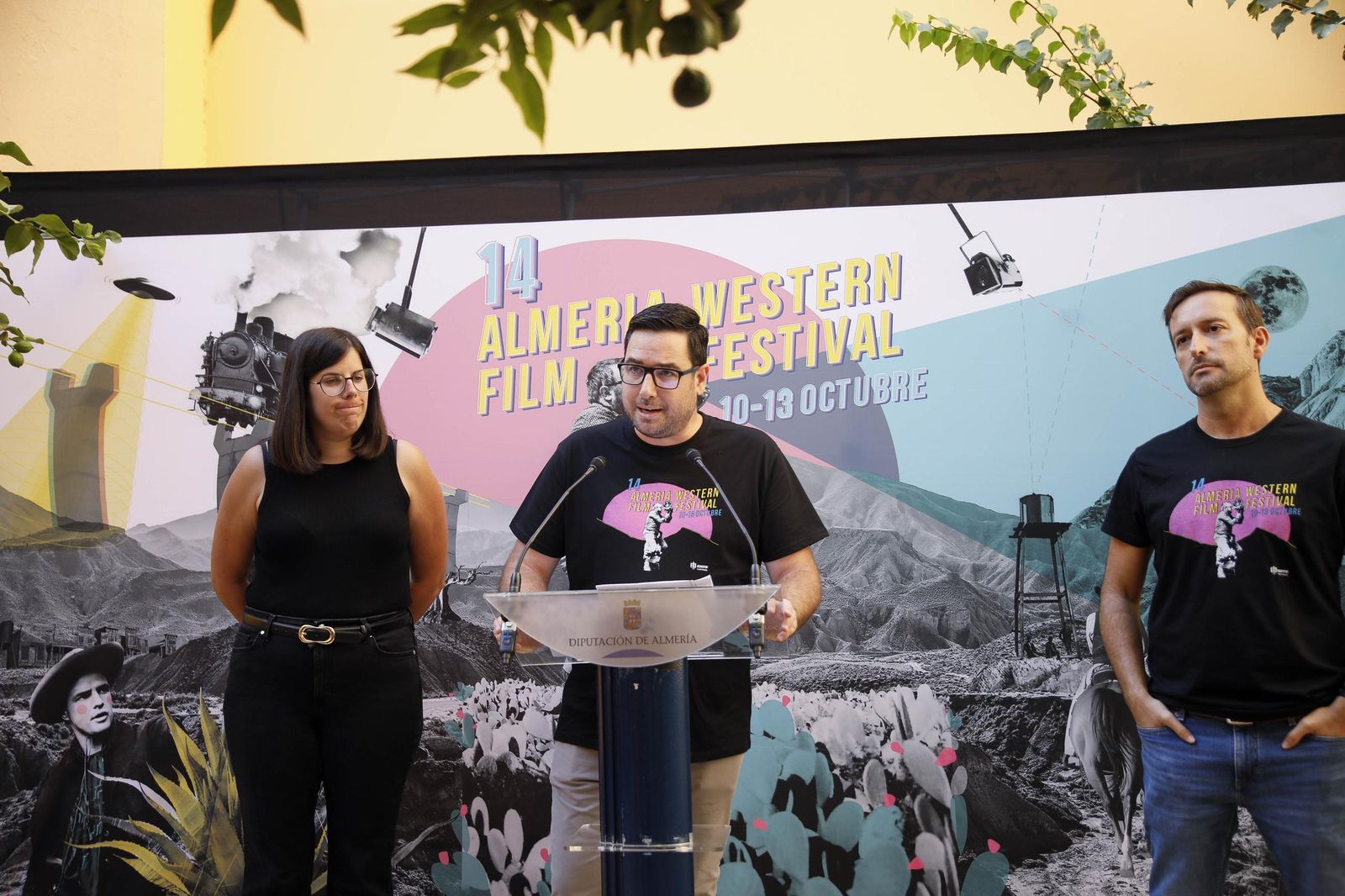 Las imágenes de la presentación de la XIV edición del Almería Western Film Festival