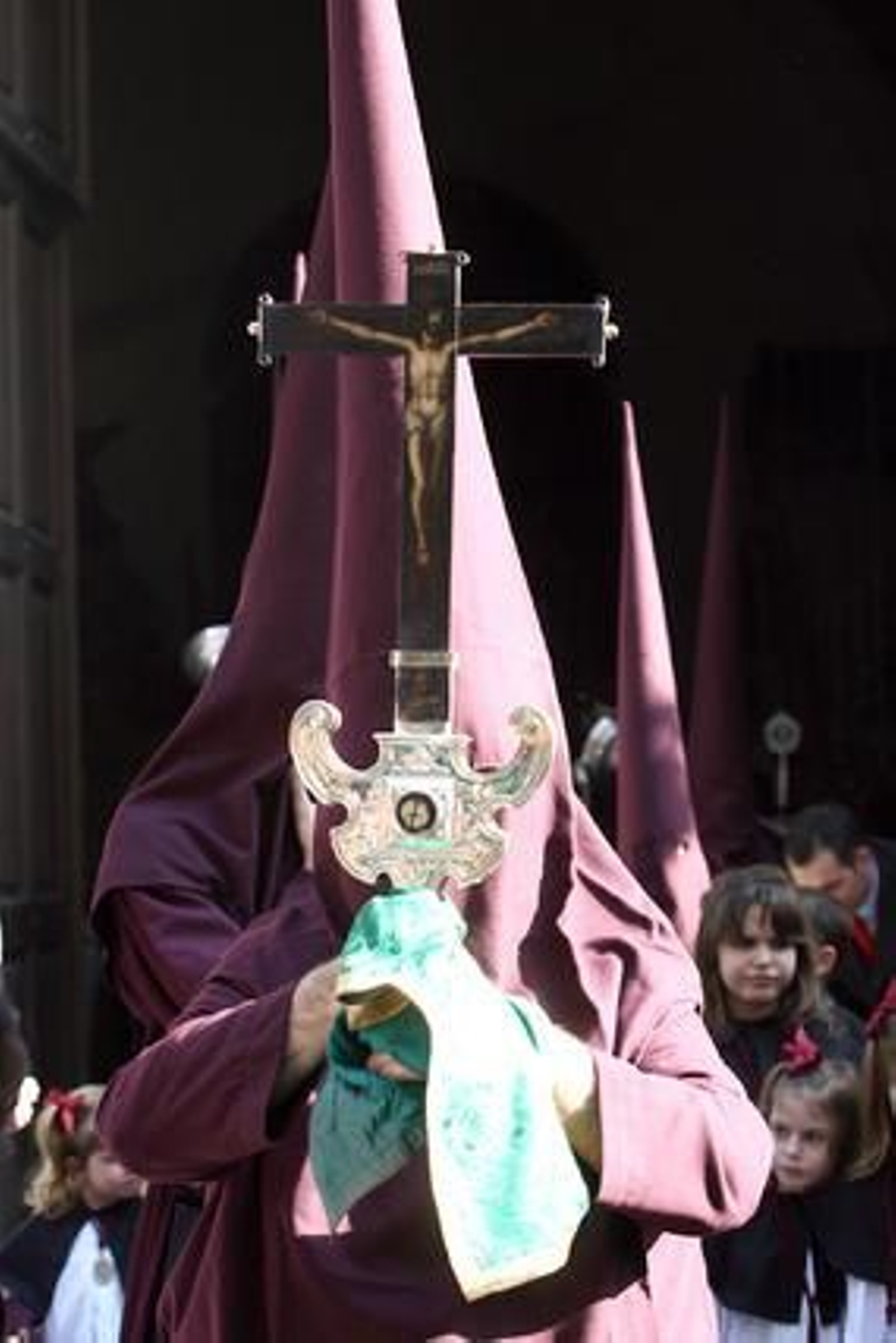 Desamparados./ Espínola