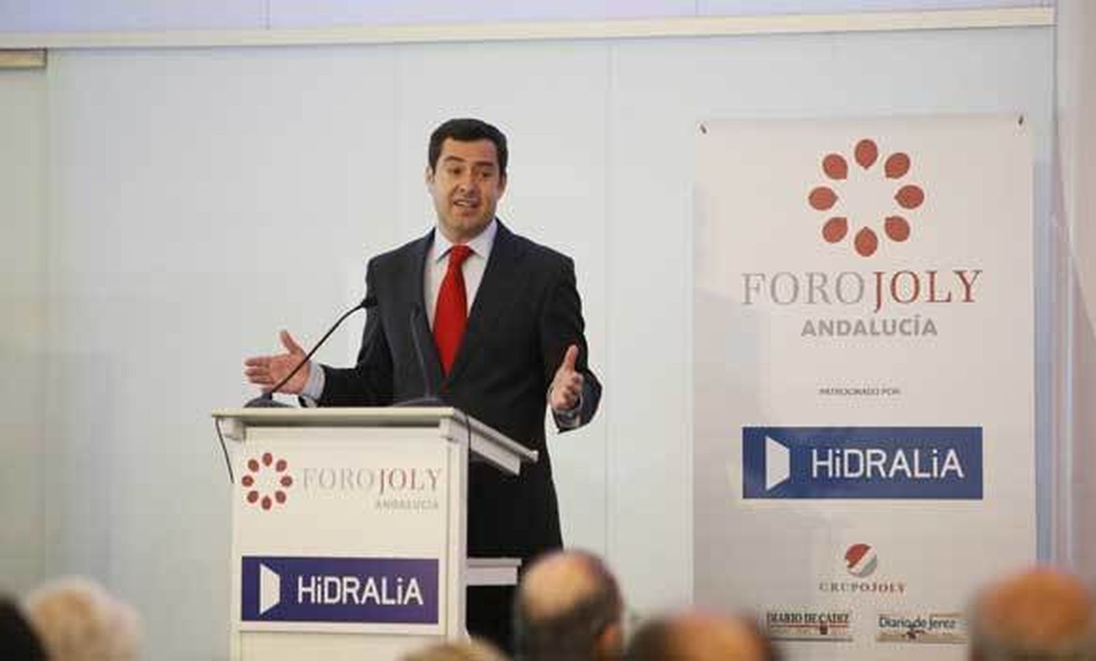 “No podemos dar la espalda a un entorno de crecimiento económico”