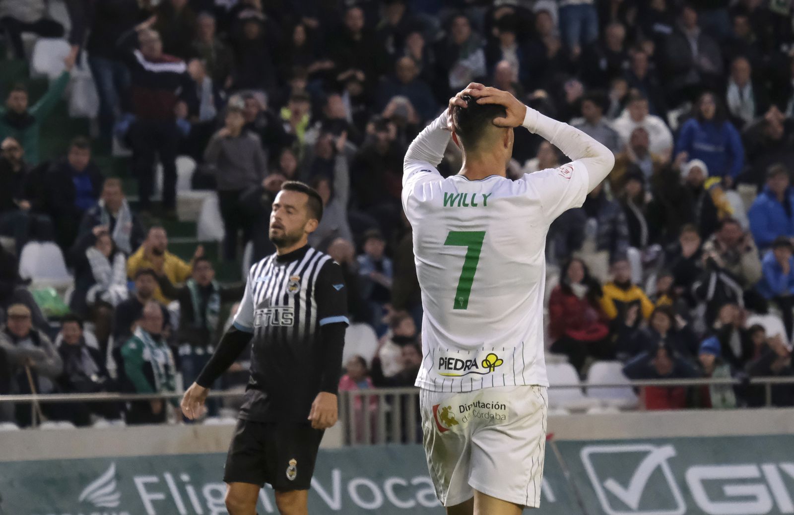 Las imágenes de la derrota del Córdoba CF ante la Balona en El Arcángel