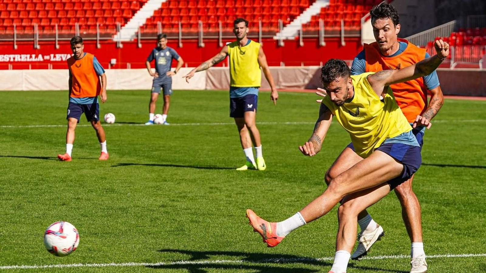 Centelles y Radovanovic, en uno de los entrenos del equipo.