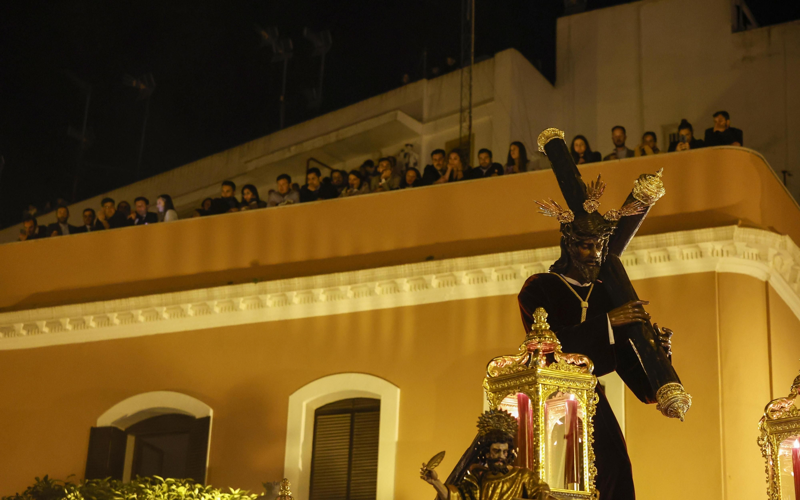 Las imágenes de la salida de la hermandad de los Gitanos