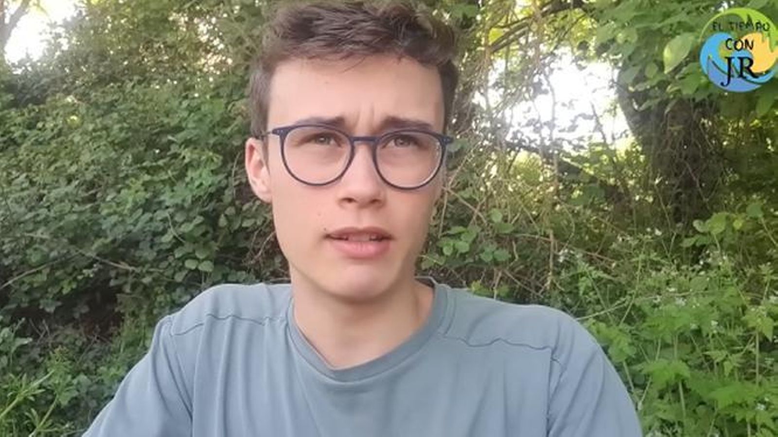 Jorge Rey en un vídeo pronosticando el tiempo.