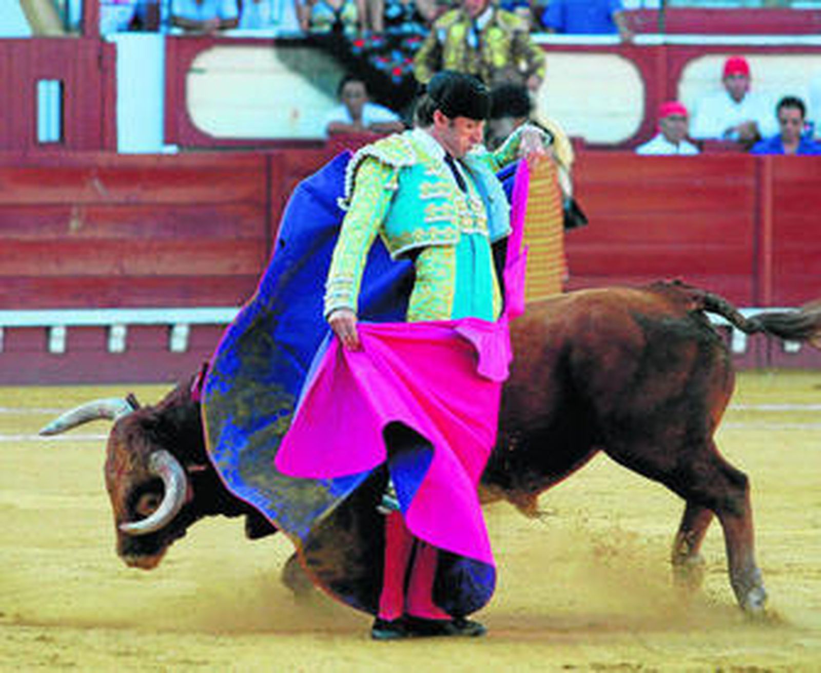 Morilla, durante su actuación del pasado domingo en la Plaza Real, donde dio un importante toque de atención.