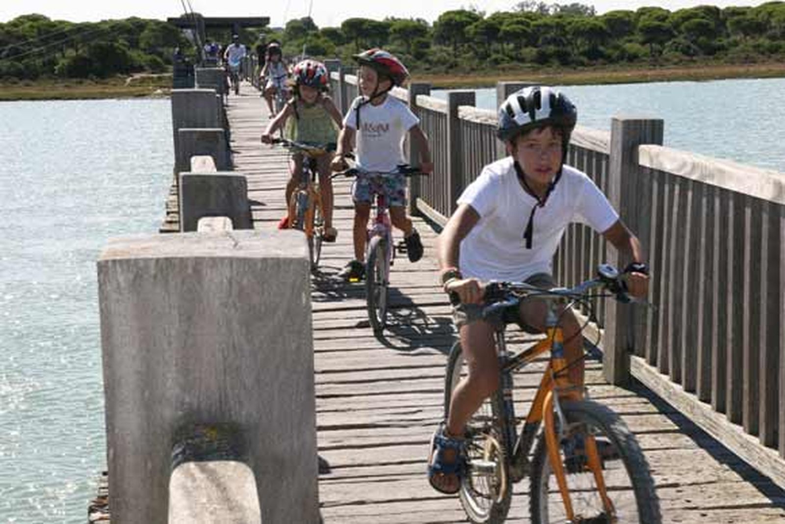 Desde su apertura en 2006, más de un millón de personas han pasado por este parque que comparten El Puerto y Puerto Real

Foto: J. D. Corzo
