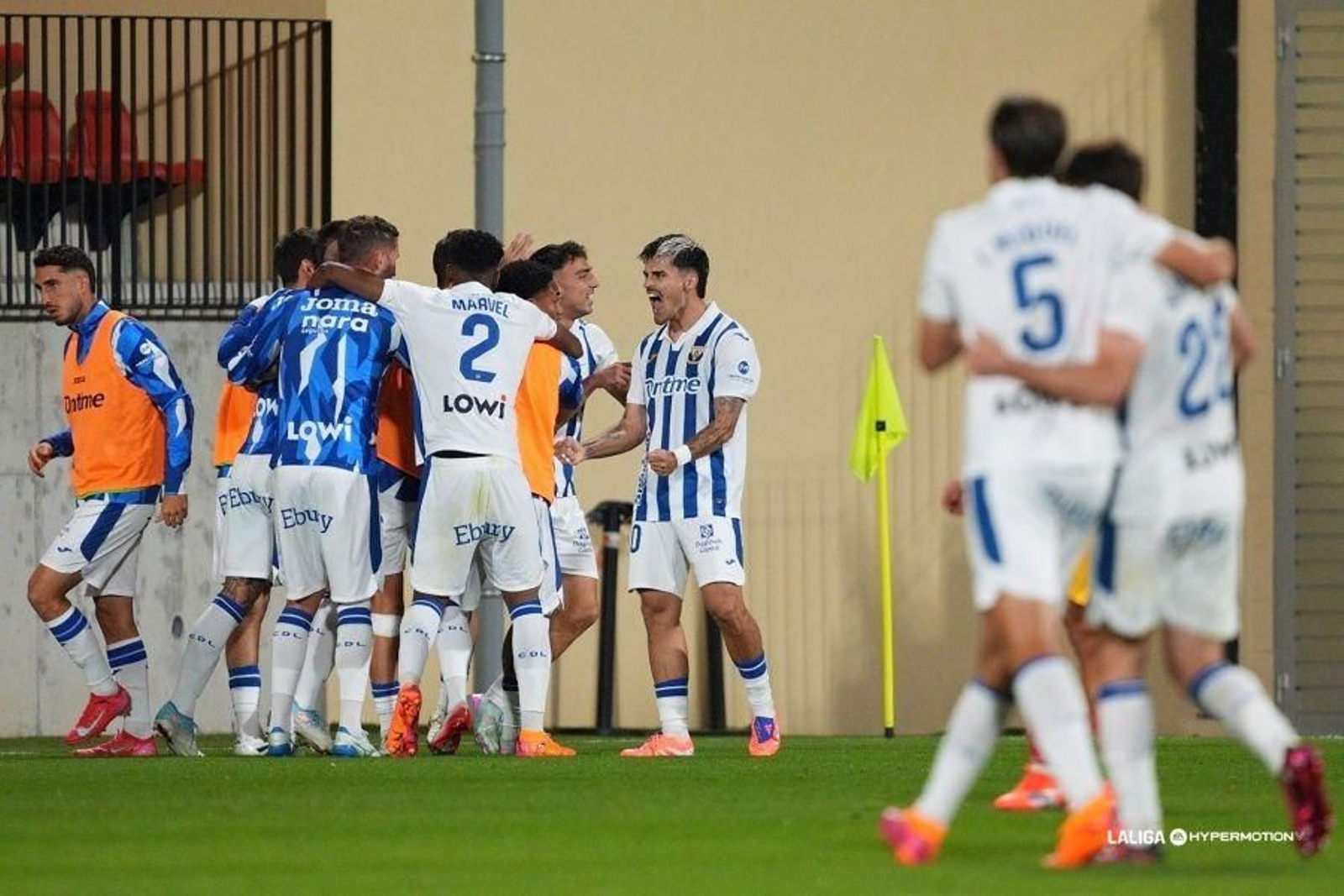 Juan Cruz celebra un gol del CD Leganés esta temporada