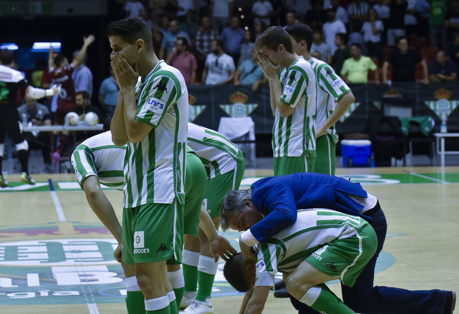 Las fotos del tercer partido del 'play off' entre el Betis Futsal y el Córdoba CF Futsal