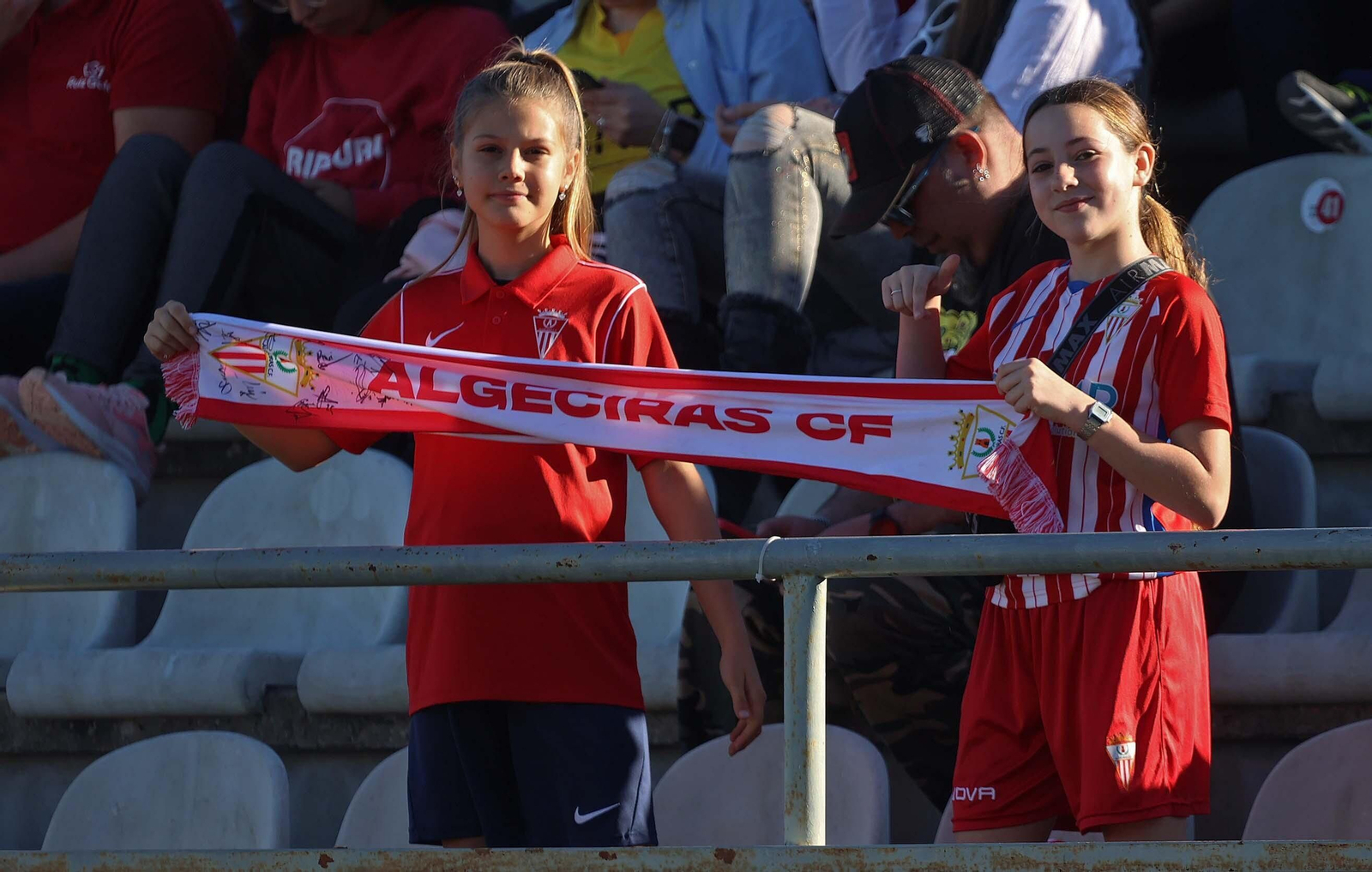 Búscate en el Nuevo Mirador durante el Algeciras - Real Madrid Castilla de Primera Federación