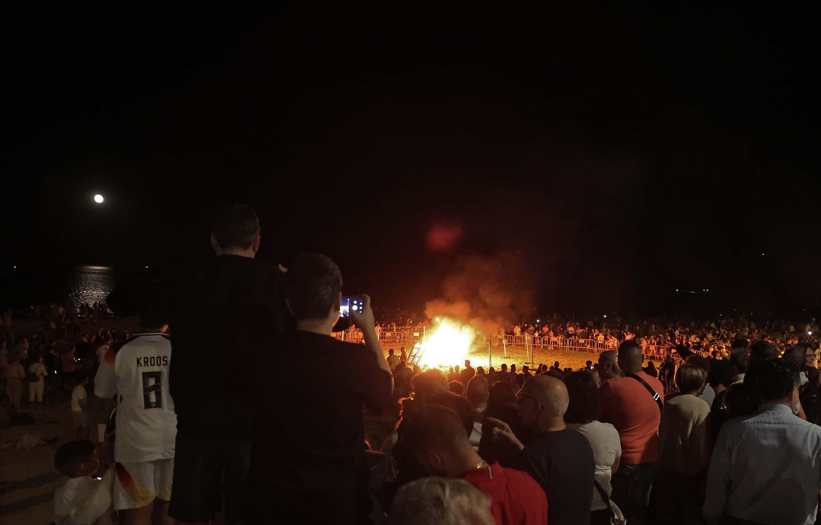 Fotos de la noche de San Juan en la playa de Getares
