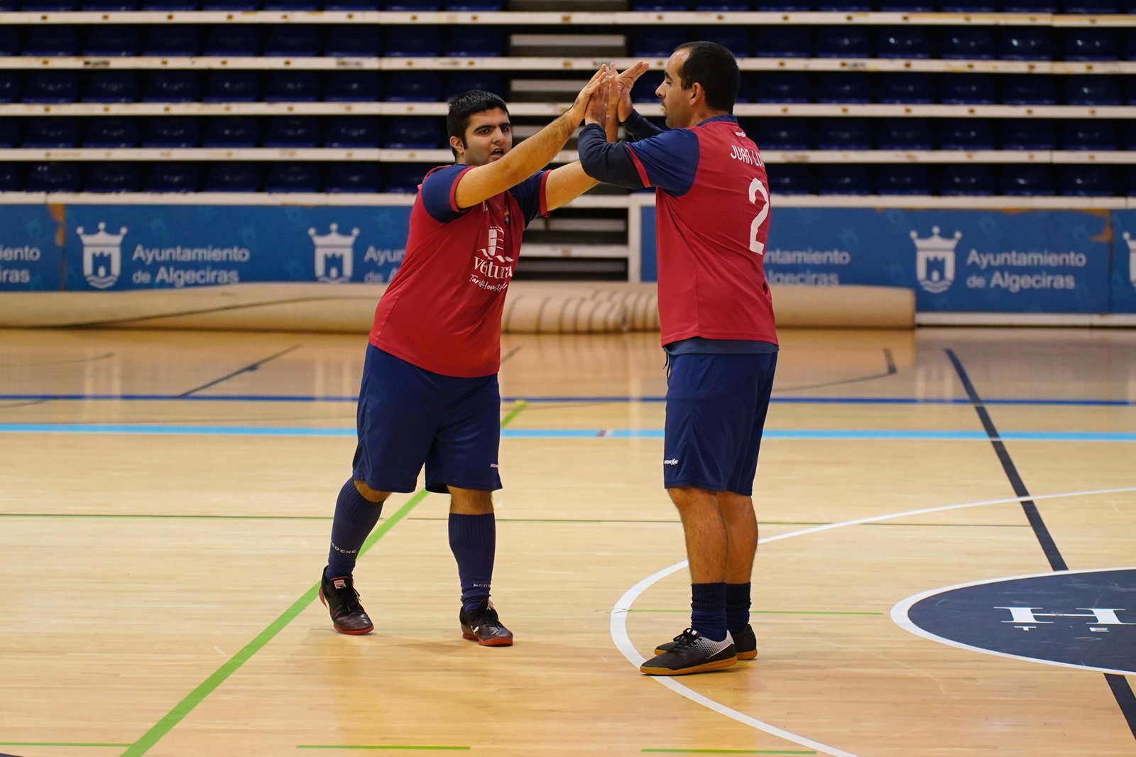 Las fotos del XXIII Torneo de Navidad de Fútbol Sala para personas con discapacidad intelectual, en Algeciras