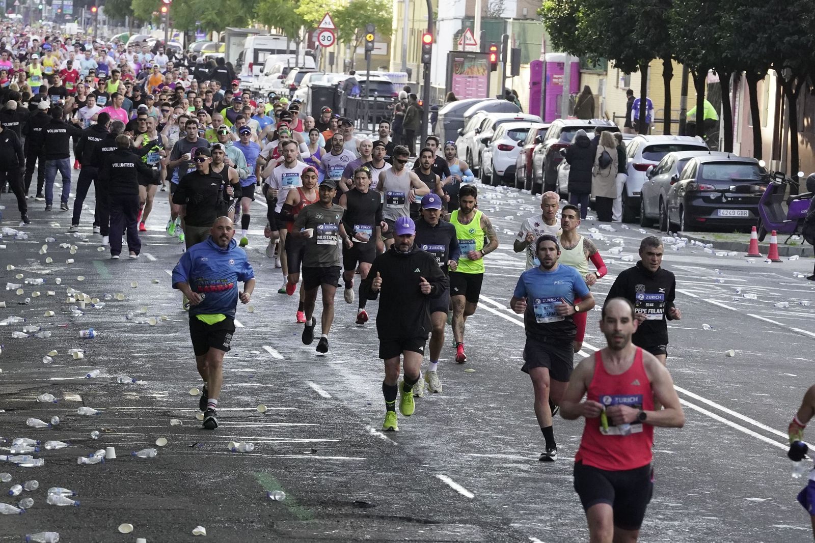 El Zurich Maratón de Sevilla 2026 en Lopez de Gomara, galería 2