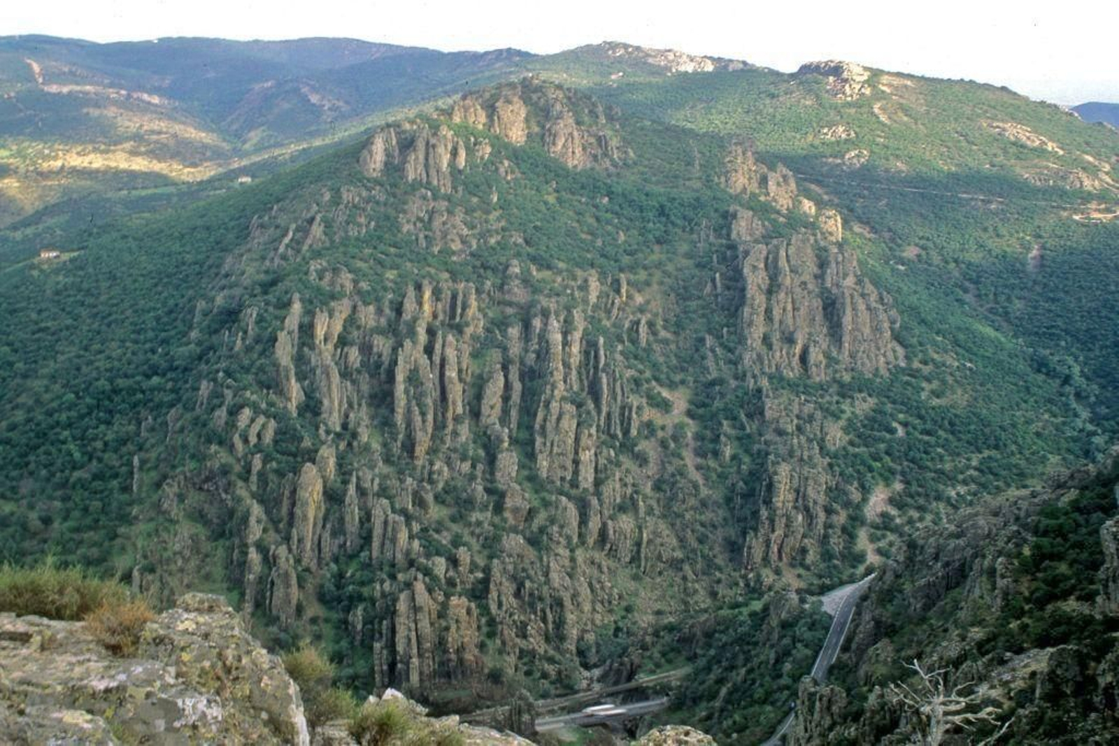 Monumento natural 'Los Órganos' de Despeñaperros