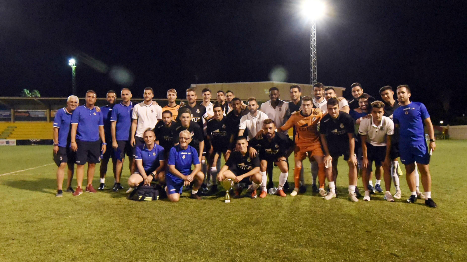 Unión Deportiva los Barrios - Real Balompédica Linense Trofeo Alfonso Oliva
