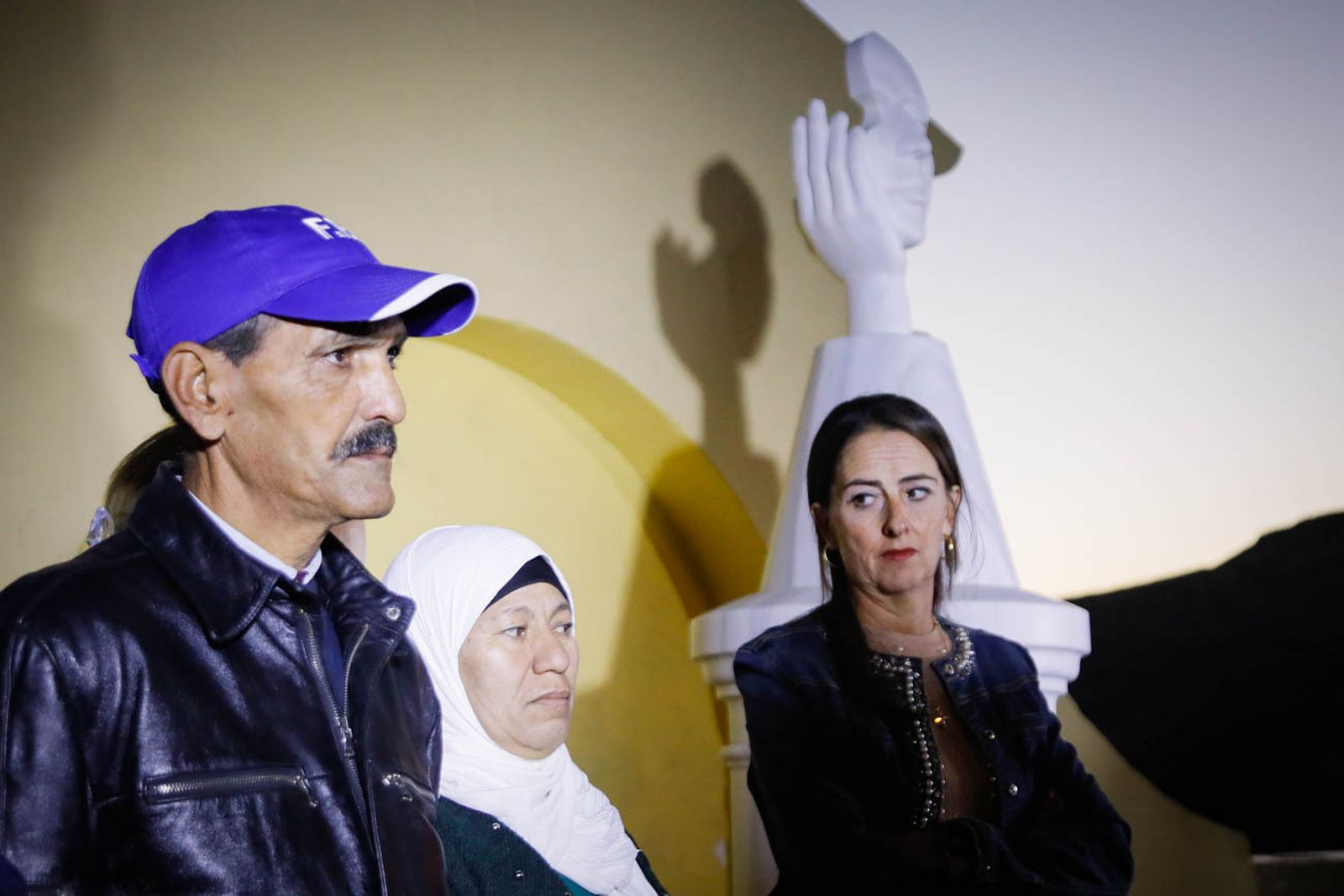 Imágenes del monolito en homenaje a las víctimas de violencia de género