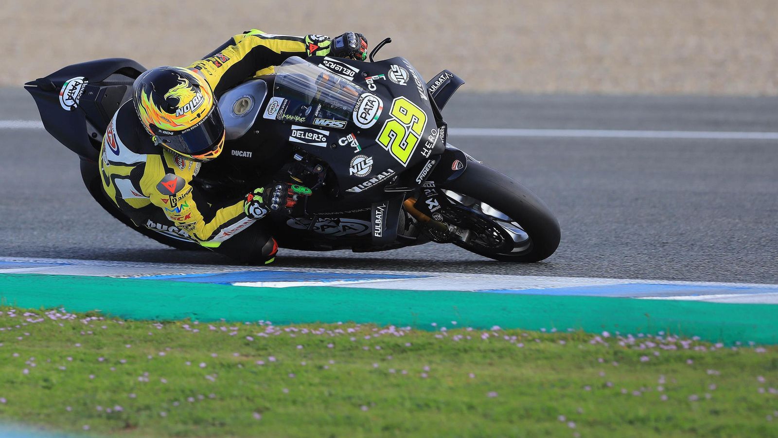 Andrea Iannone, segundo crono con la Ducati. Andrea Iannone, segundo crono con la Ducati.