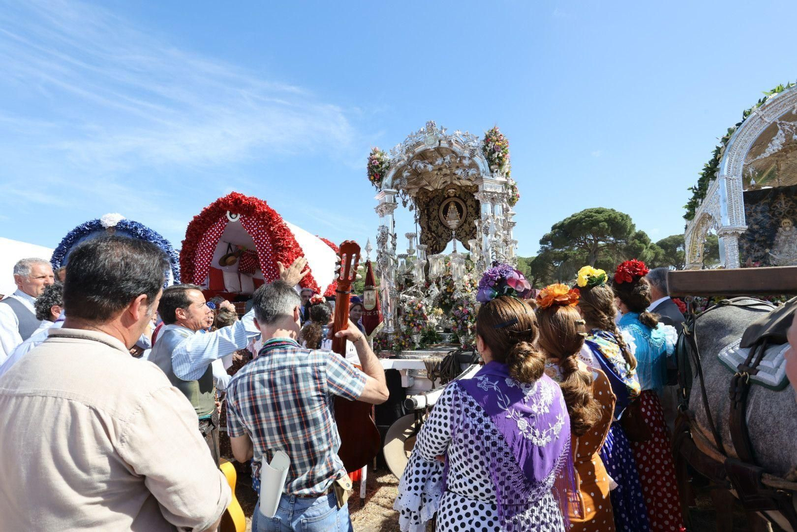 Misa de romeros de las hermandades de Jerez y El Puerto en Marismillas