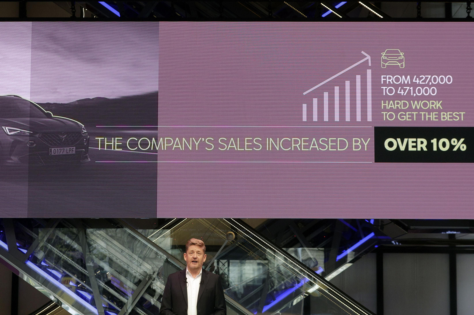 El presidente de Seat, Wayne Griffiths, durante la conferencia de prensa en la que ha anunciado que ubicará en Sagunto (Valencia) la gigafactoría de baterías para coches eléctricos.