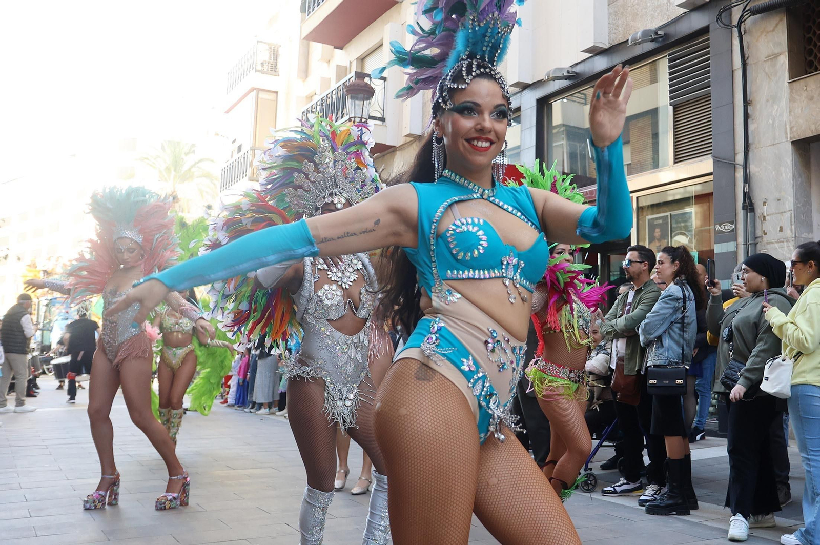 Imágenes de la cabalgata del Carnaval Colombino 2024