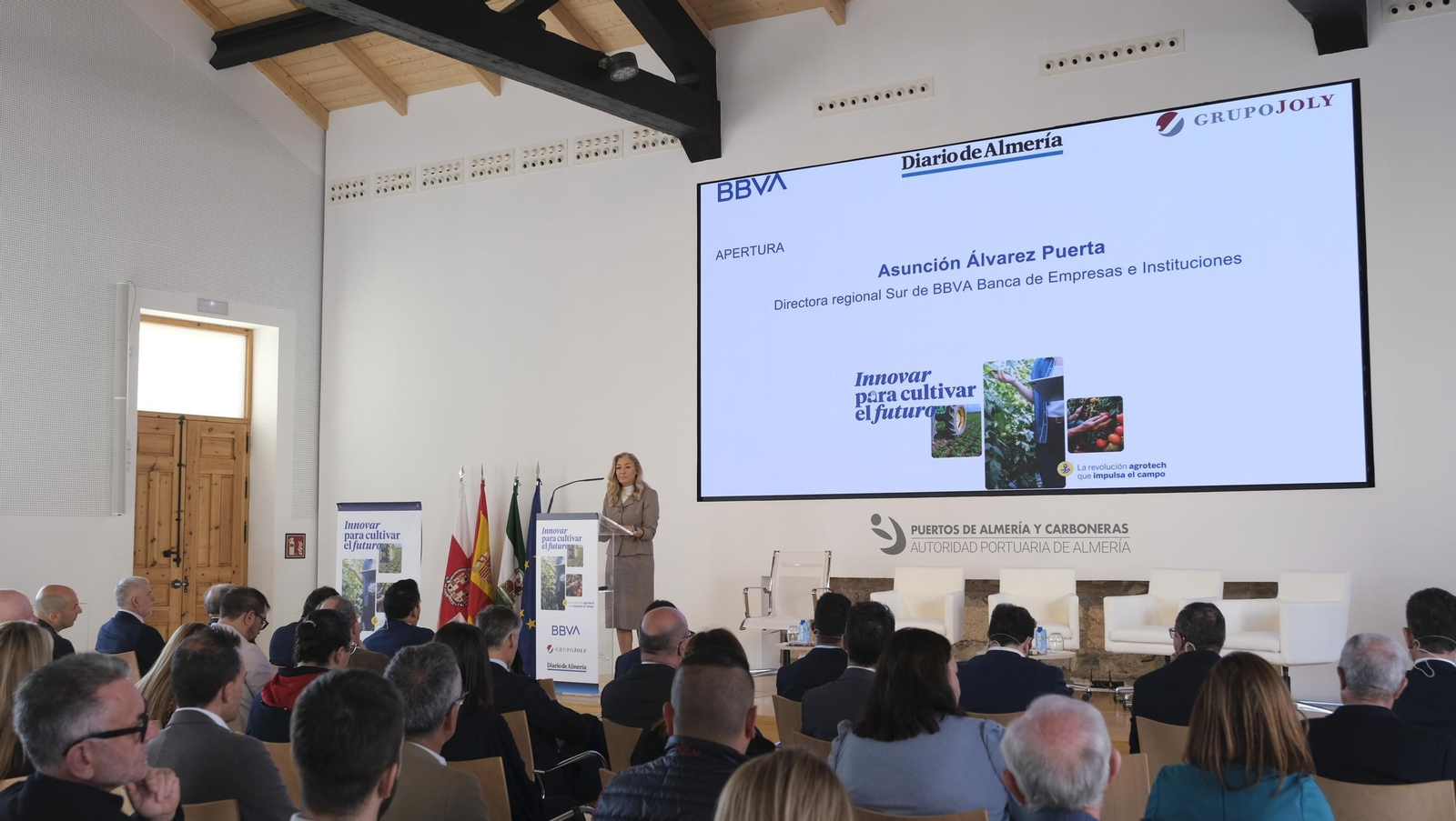 Imágenes de la Jornada BBVA-Grupo Joly 'Revolución Agrotech en el Campo', en Almería