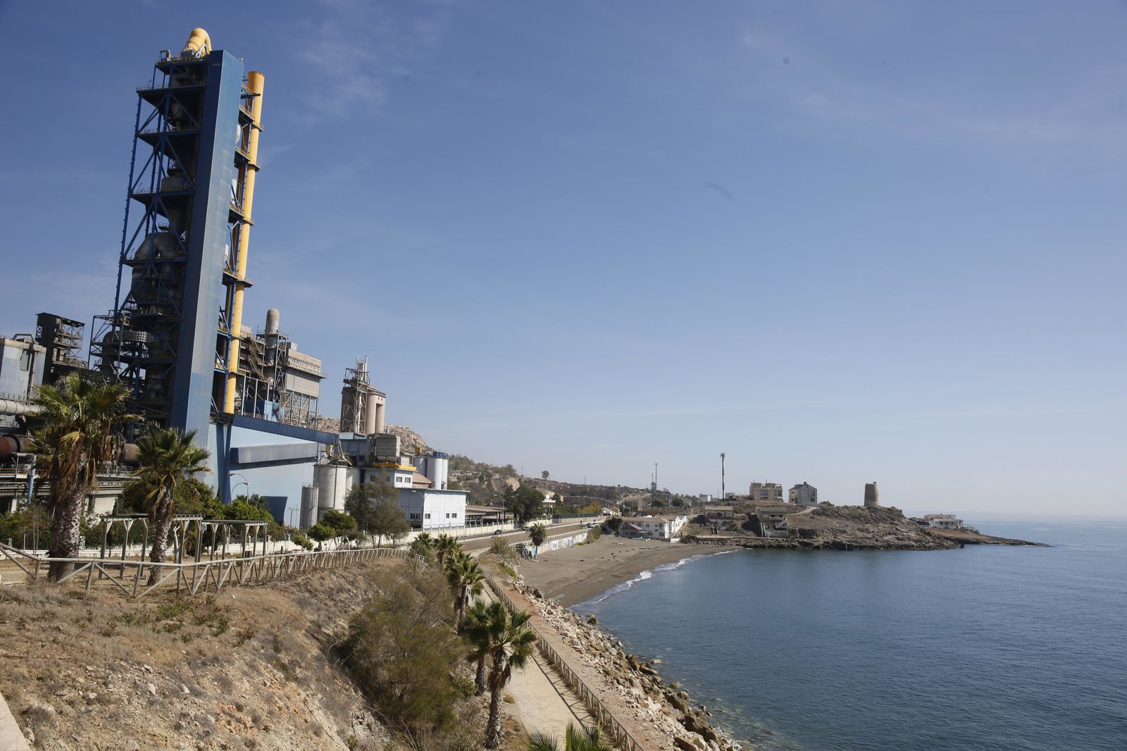 La fábrica de cemento de La Araña.
