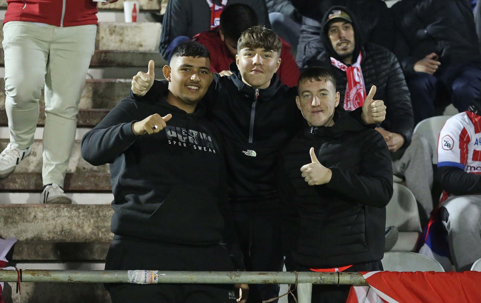 Búscate en el Nuevo Mirador durante el Algeciras - Atlético de Madrid B