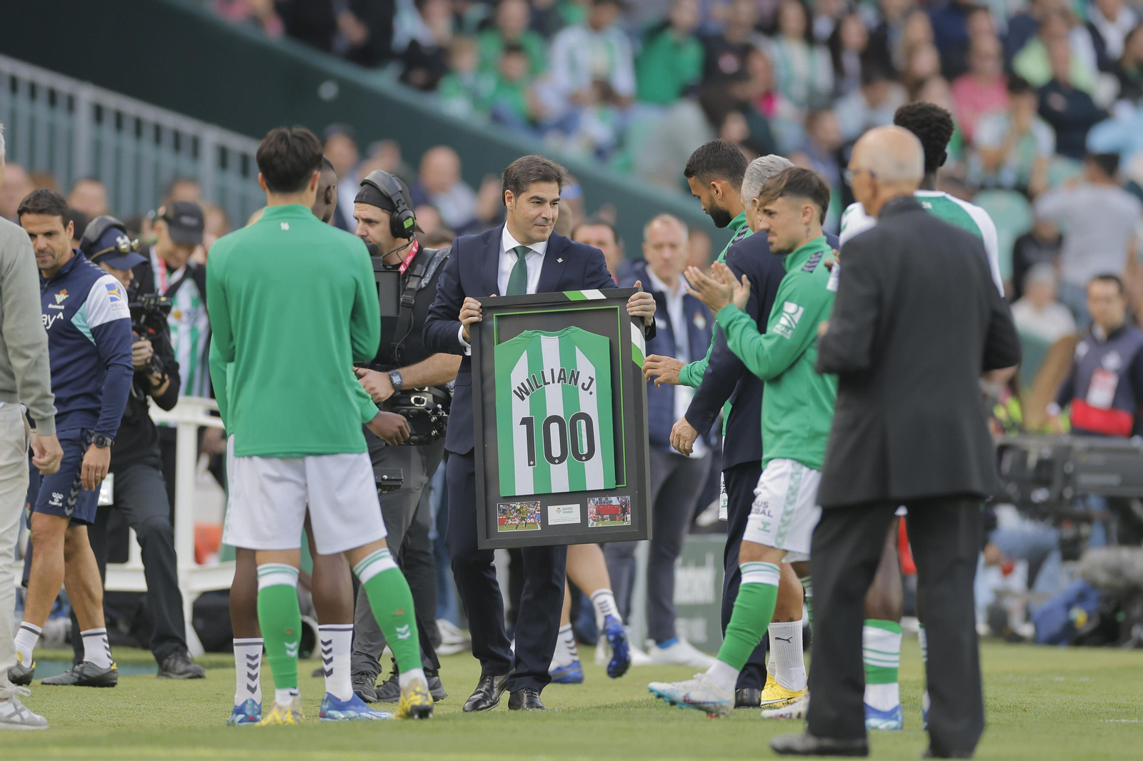 Búscate en las fotos del Betis-Real Madrid