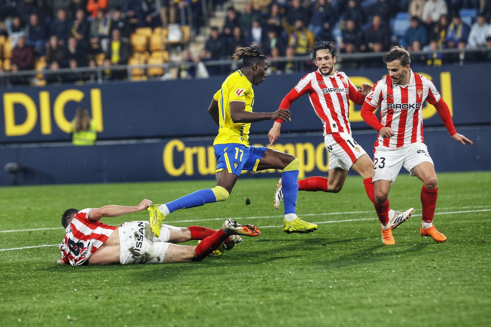 Las imágenes del Cádiz CF-Sporting