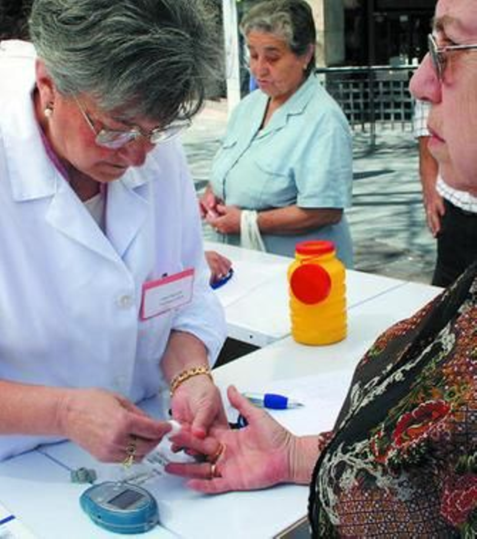 La prueba es rápida y casi indolora. La prueba es rápida y casi indolora.