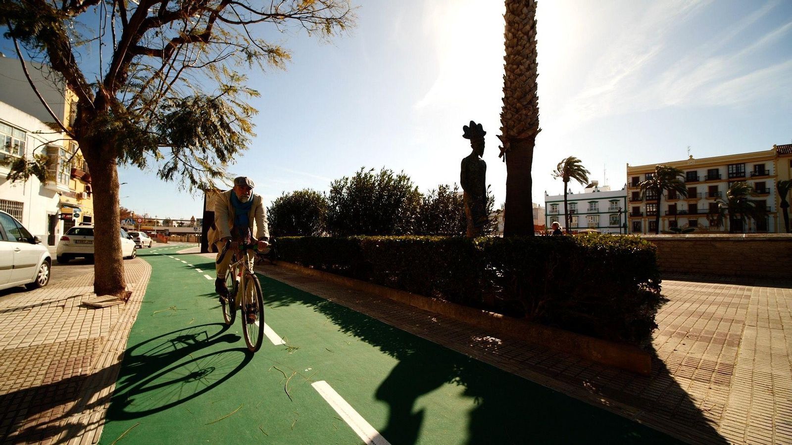 Carril bici realizado con estos fondos europeos. Carril bici realizado con estos fondos europeos.