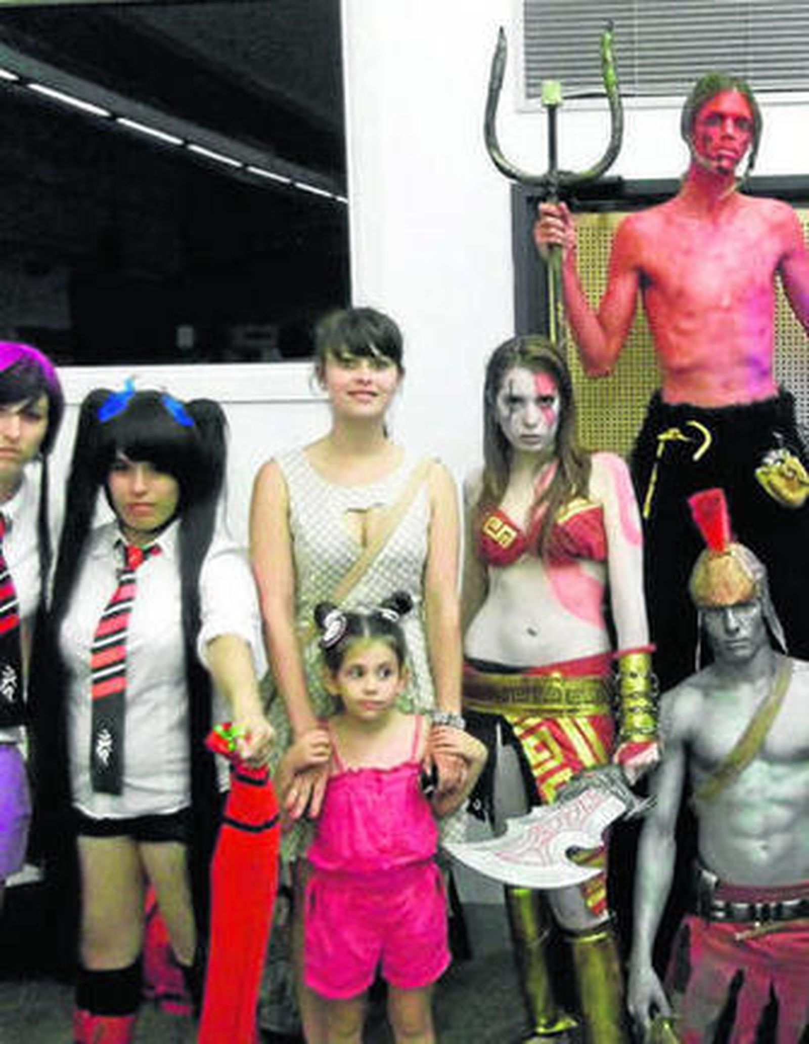 La Diputada de Juventud, Ángeles Martínez en Expotaku.