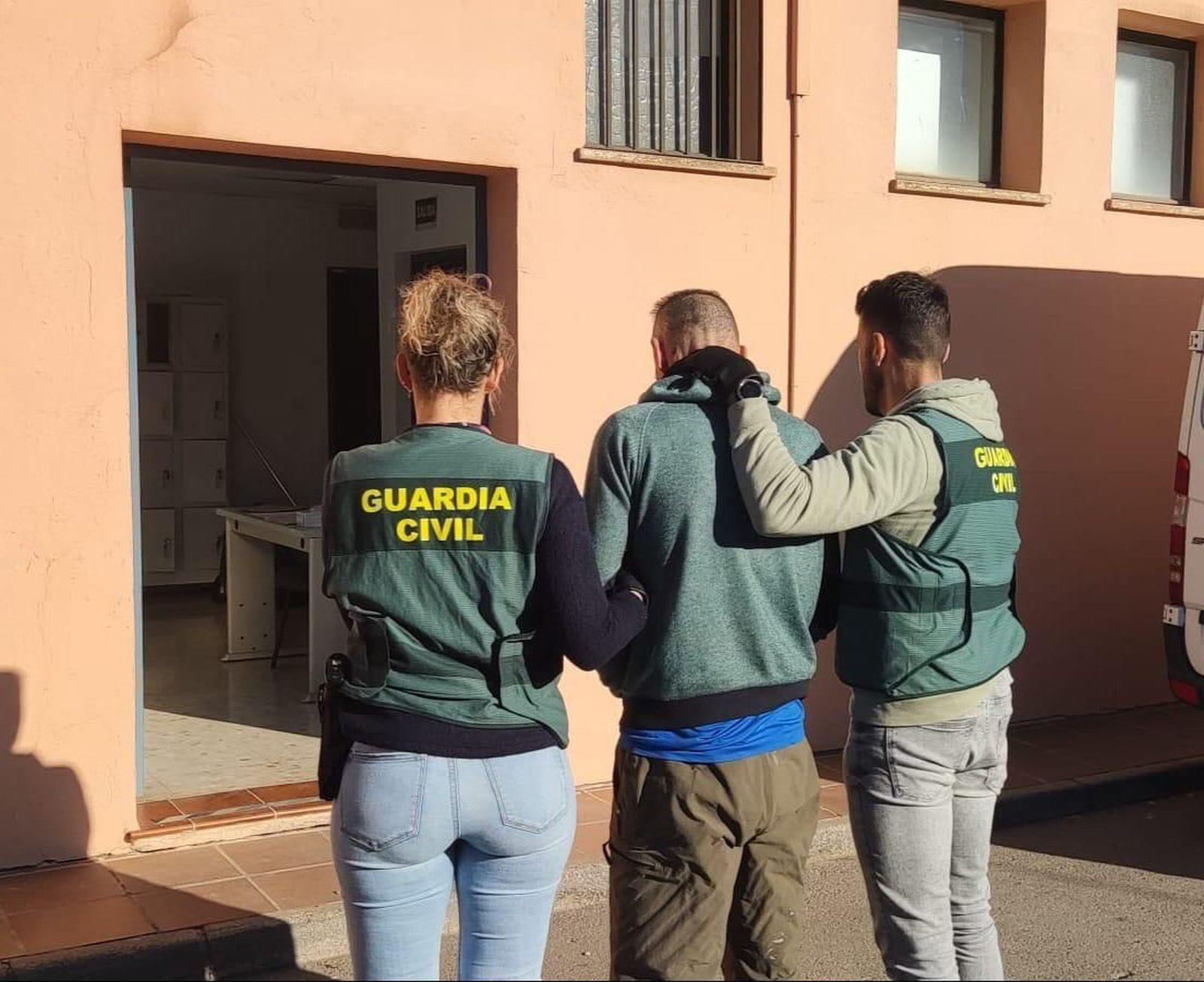 Imagen del arresto realizado por la Guardia Civil