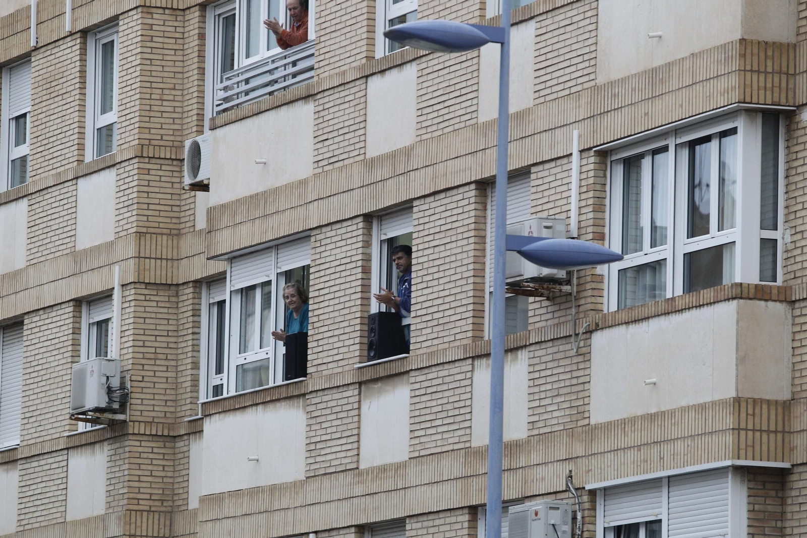 Fotogalería 'Almería, desierta en sábado'. Coronavirus-COVID-19