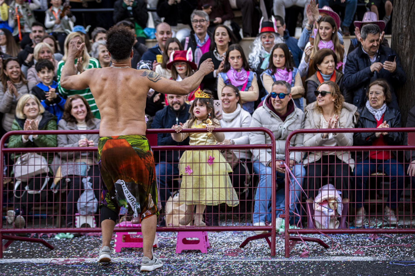 Búscate entre las mejores imágenes de la Cabalgata Magna