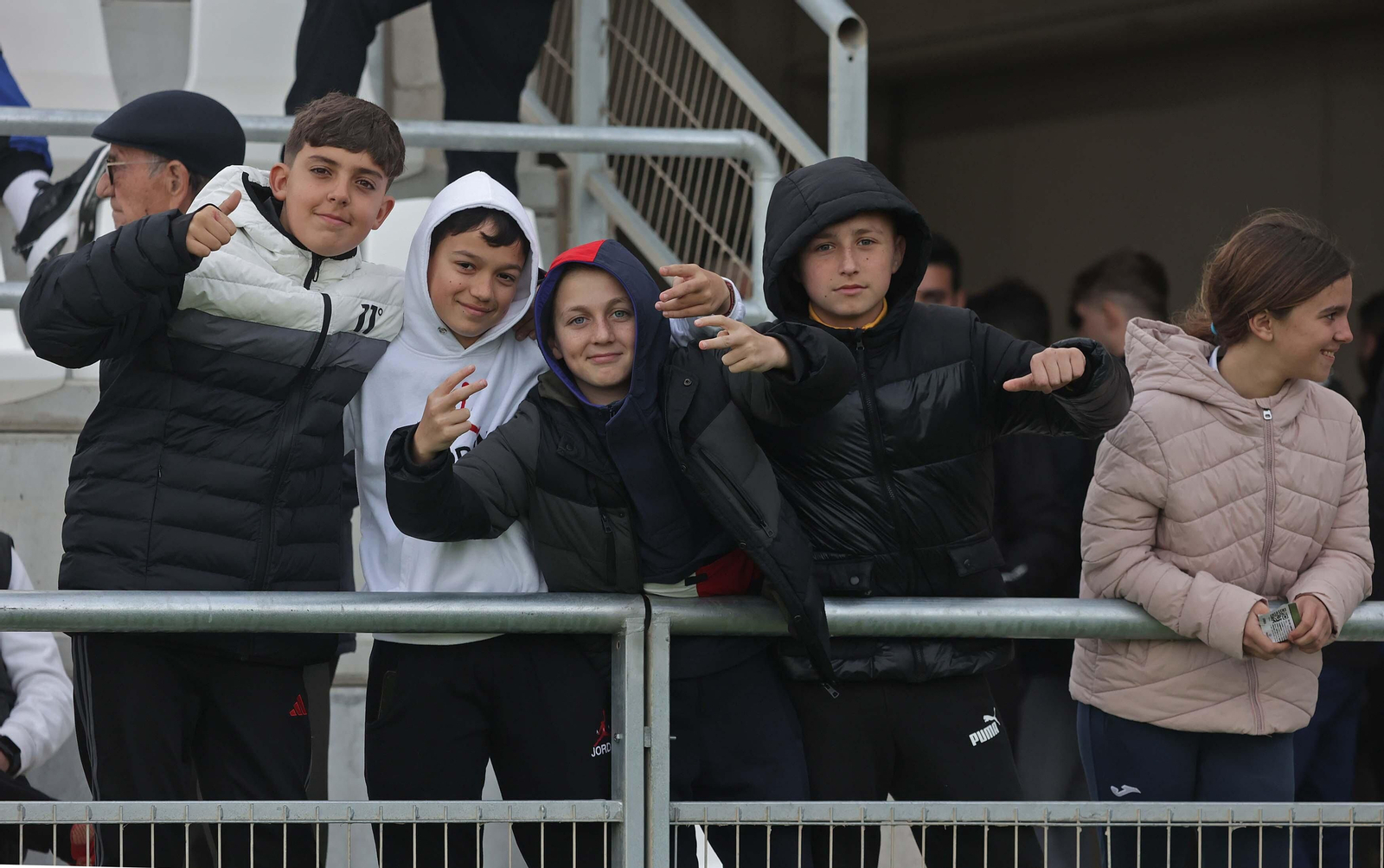 Búscate en el Ciudad de La Línea durante el Balona - Yeclano