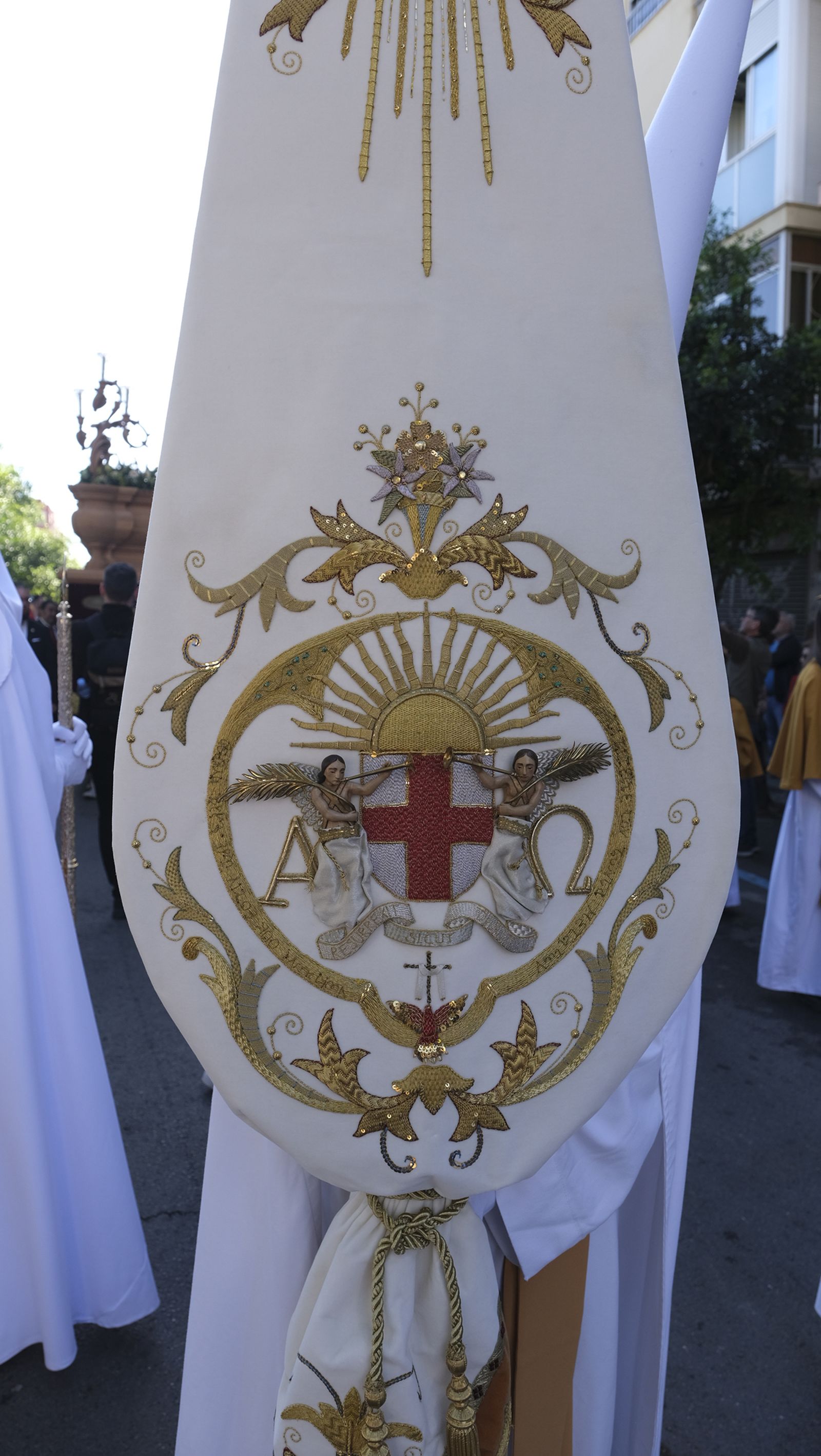 Procesión de Jesucristo Resucitado en Almería, en imágenes