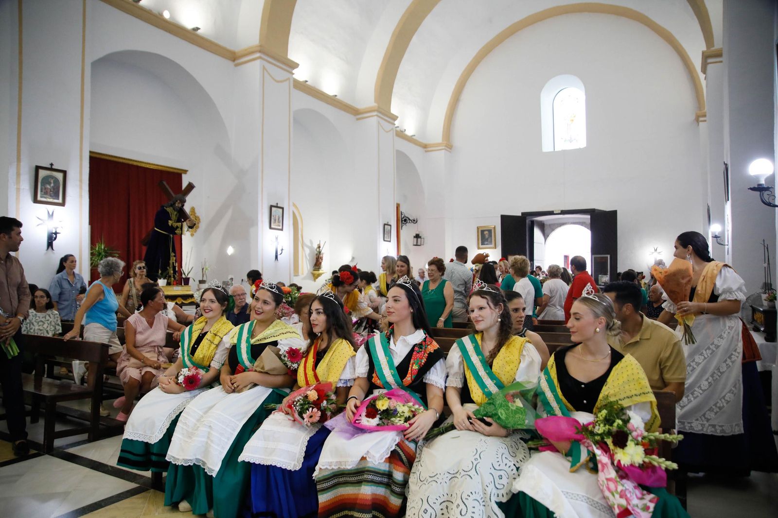 La Subida del Agua de las fiestas de Mojácar, en imágenes