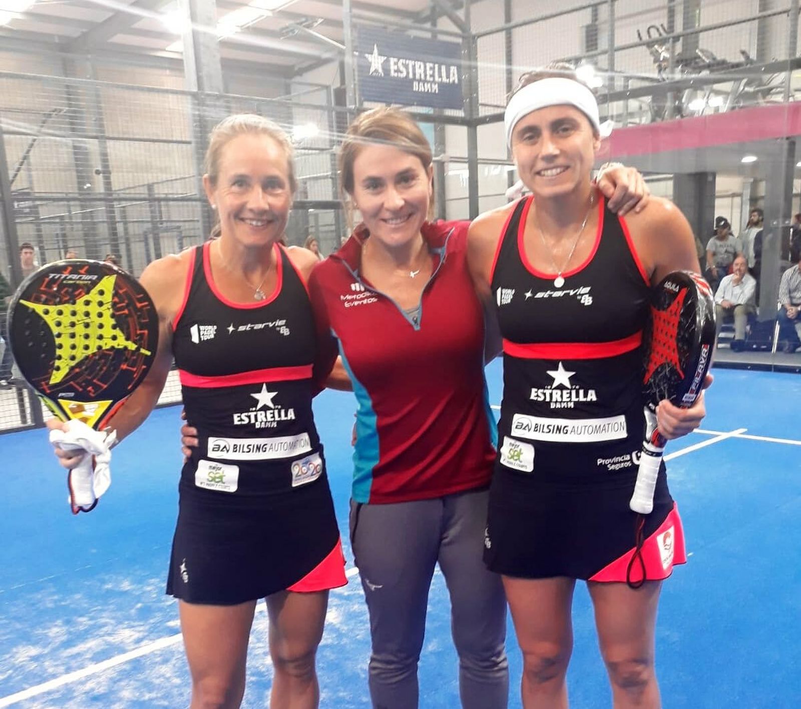 Carolina Navarro y Cecilia Reiter.