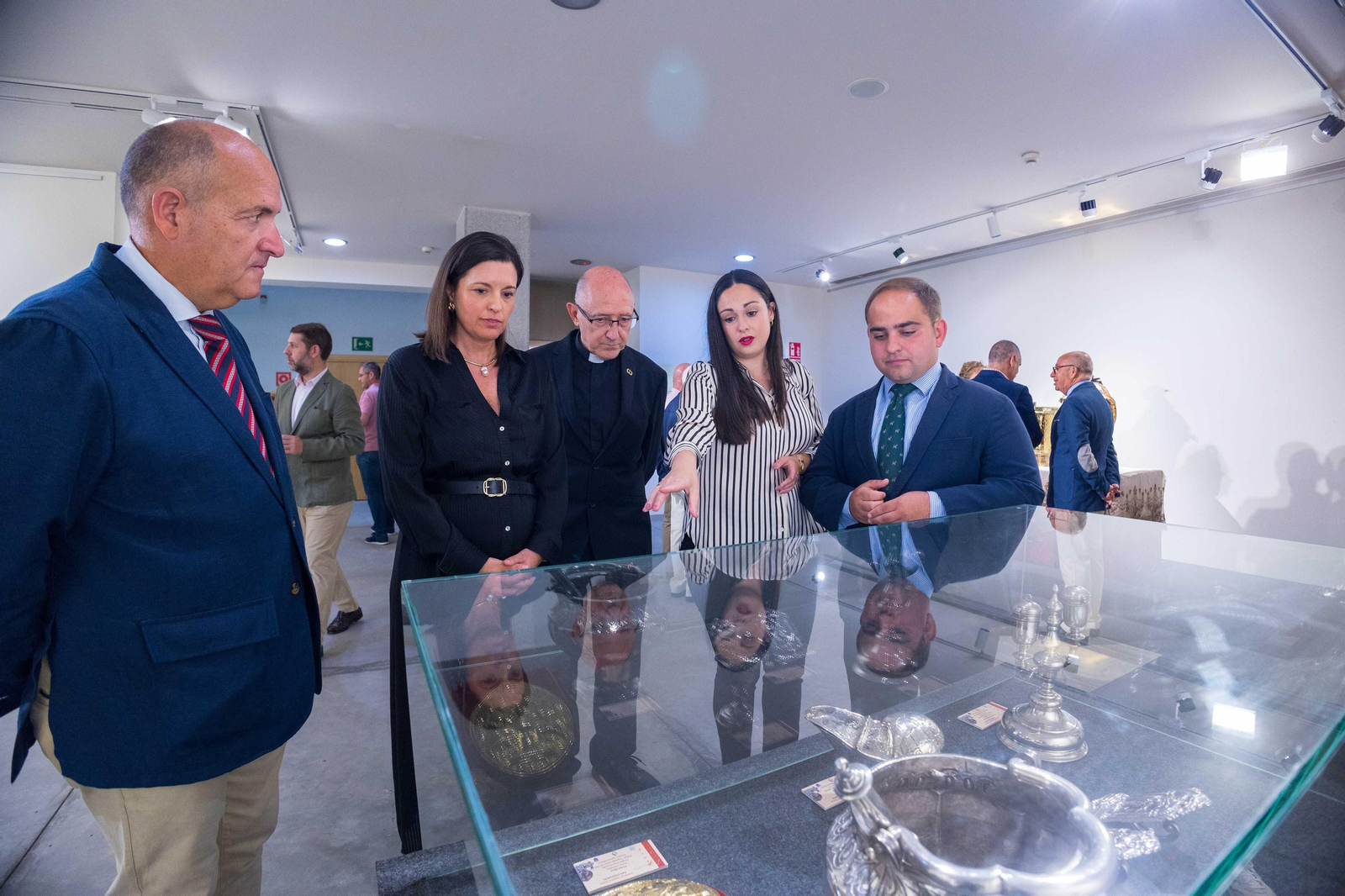 Inauguración de la exposición 'Panis Vitae' por el Corpus de San Fernando