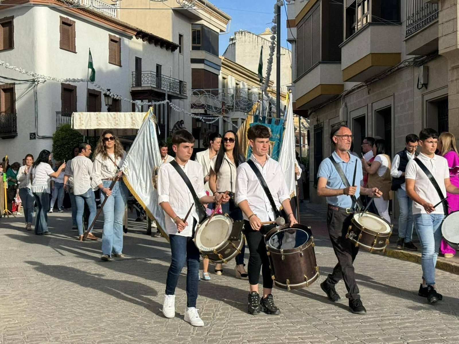 En imágenes: Los más pequeños celebran su romería escolar en Porcuna