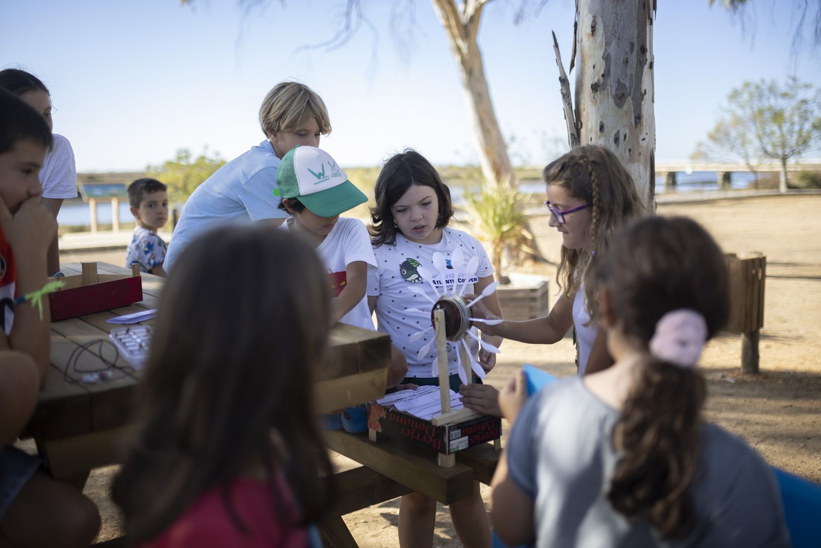 Imágenes de la clausura de la Escuela de Exploradores en Marismas del Odiel