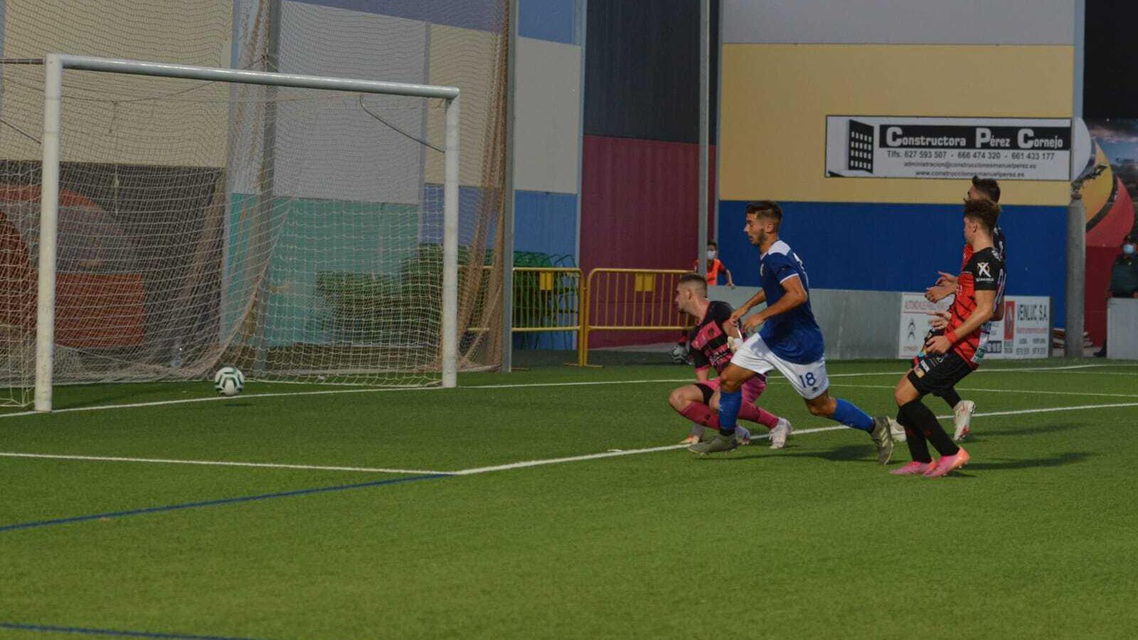 Óscar abrió el marcador en la primera mitad.